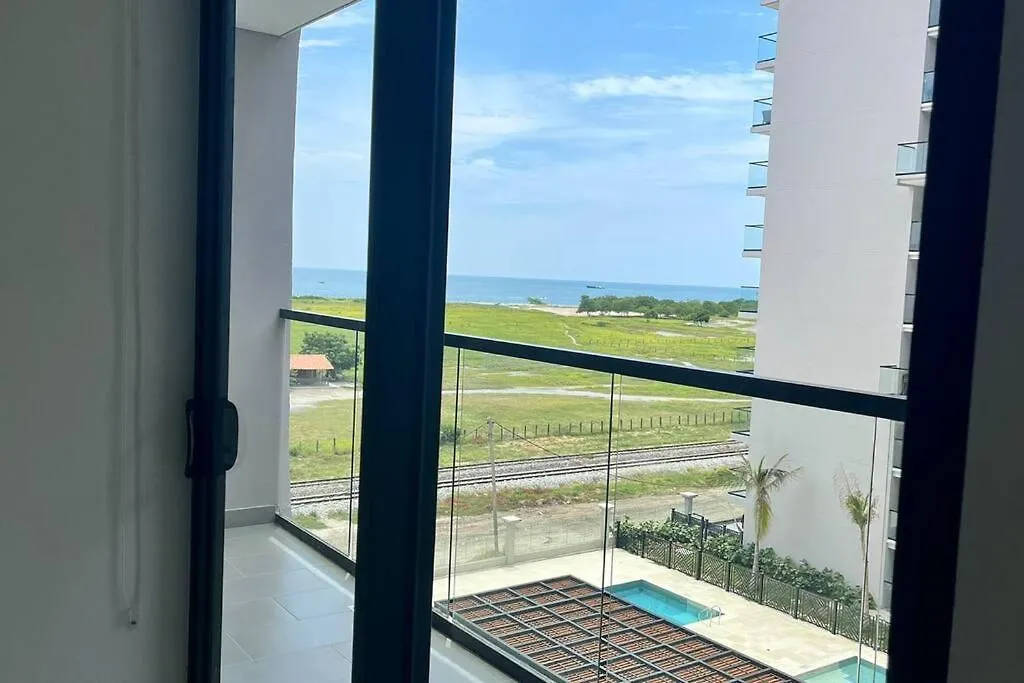 Apartamento Ocean View 502 - Frente Al Mar Santa Marta  0*, Santa Marta (Magdalena)